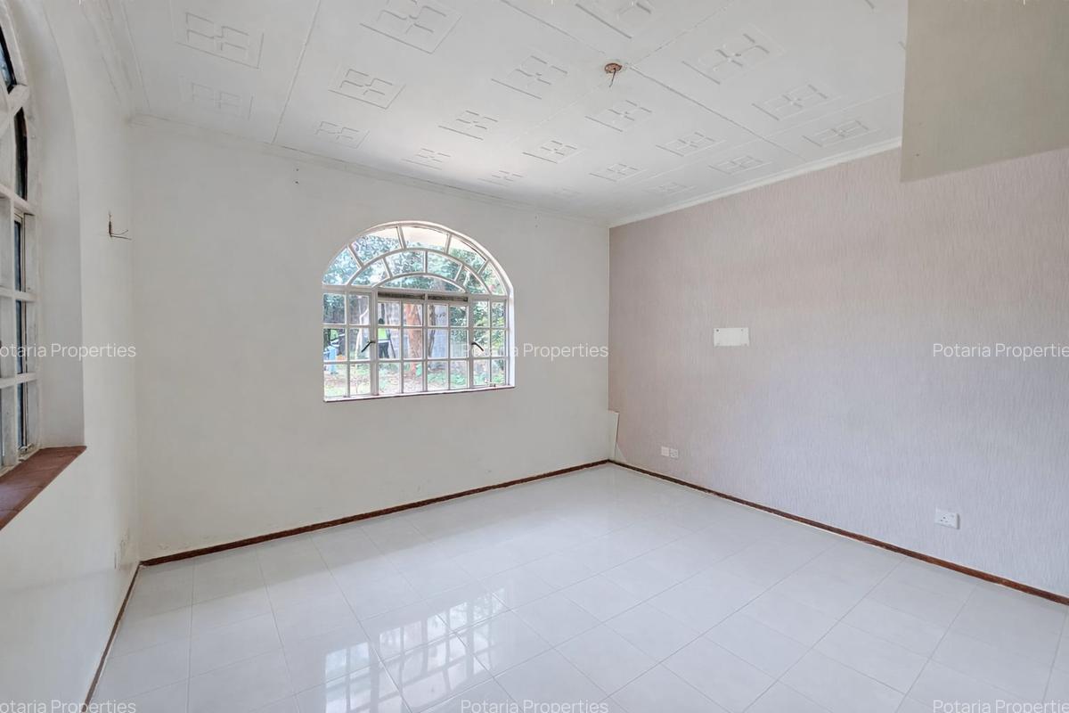 2 Bed House with En Suite in Kitisuru - 5