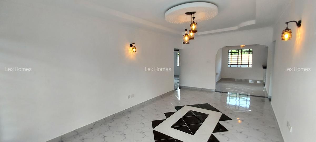 4 Bed House with En Suite at Rimpa Road - 4