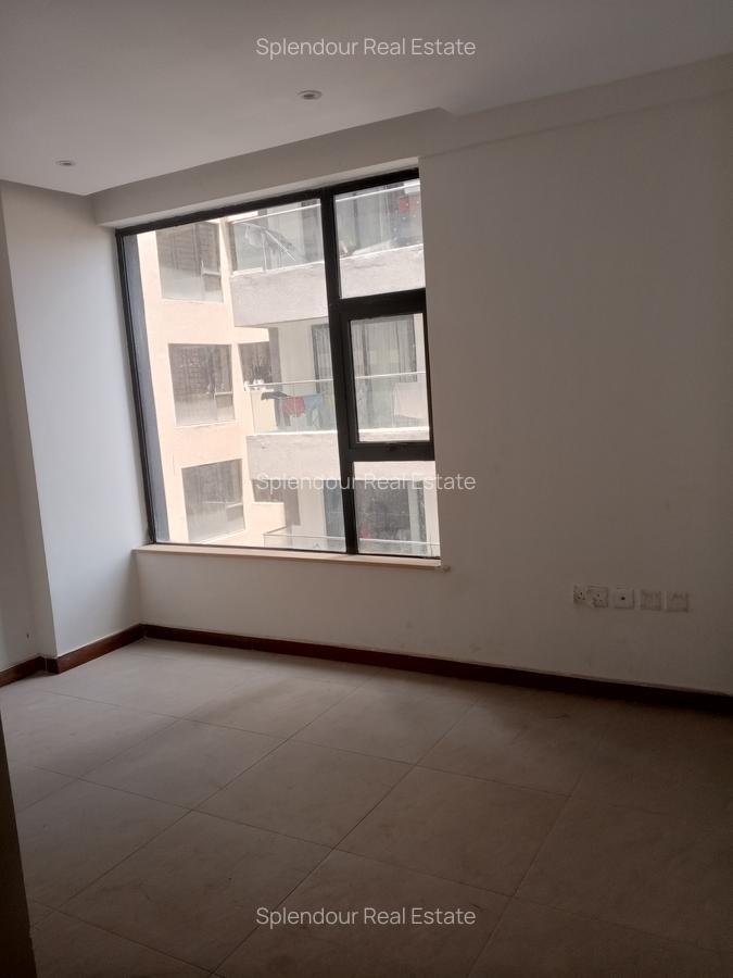 2 Bed Apartment with En Suite in Parklands - 13