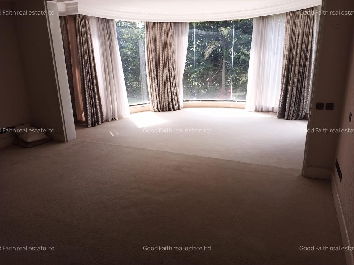 6 Bed House with En Suite in Muthaiga - 5