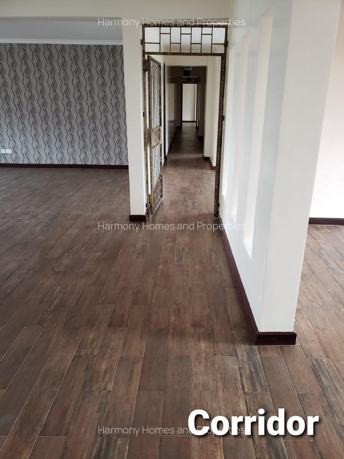 4 Bed Apartment with En Suite at General Mathenge - 10