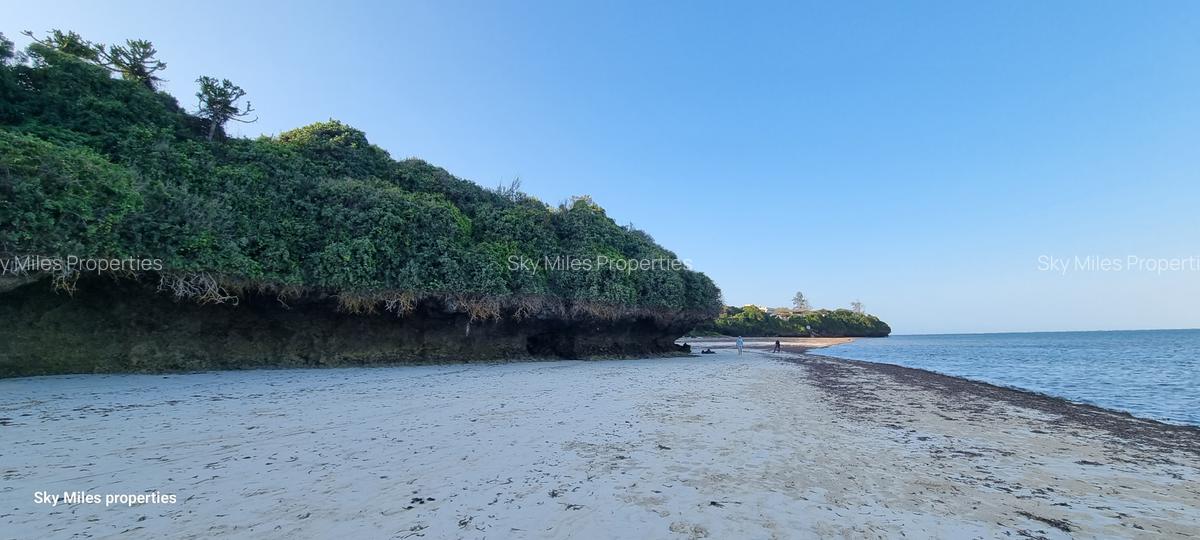 20.5 ac Land at Serena Mombasa - 4