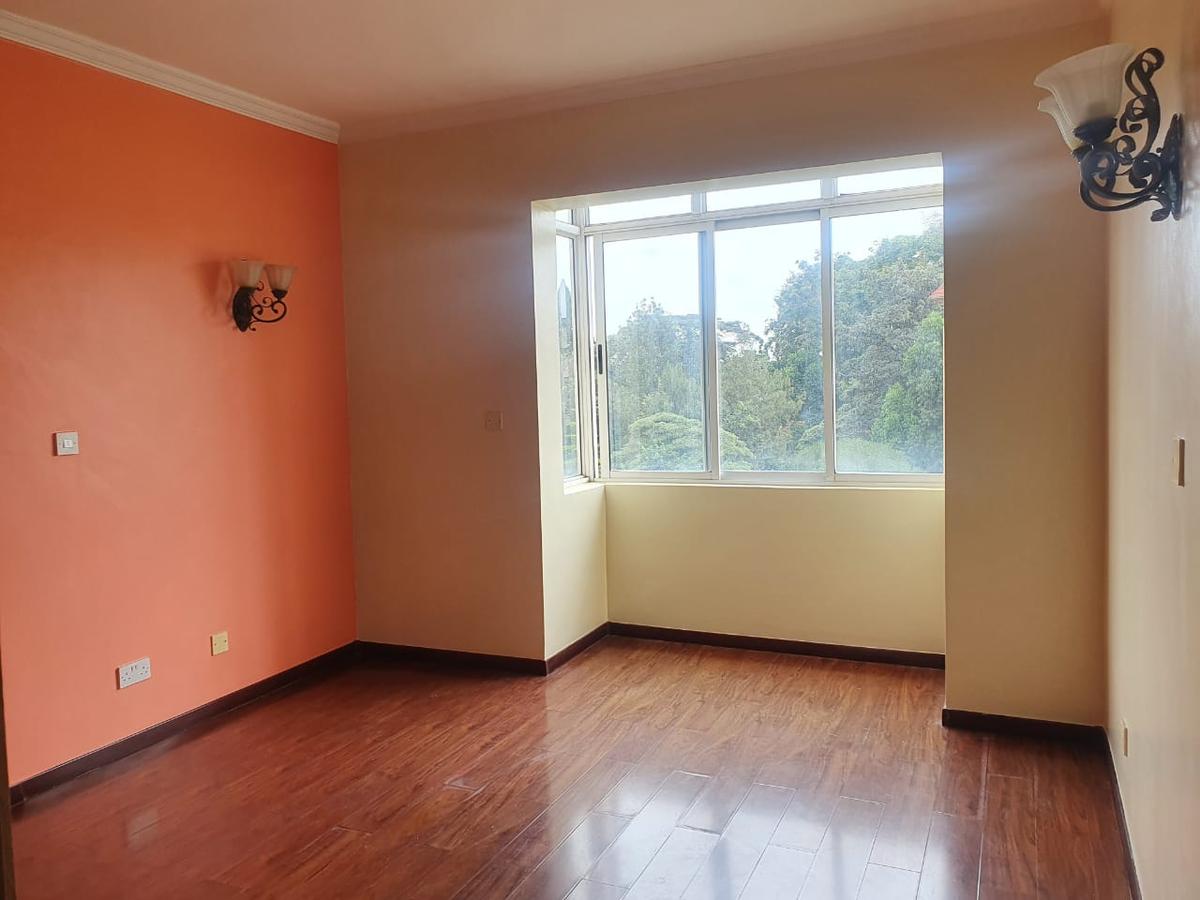 4 Bed Apartment with En Suite in Lavington - 4