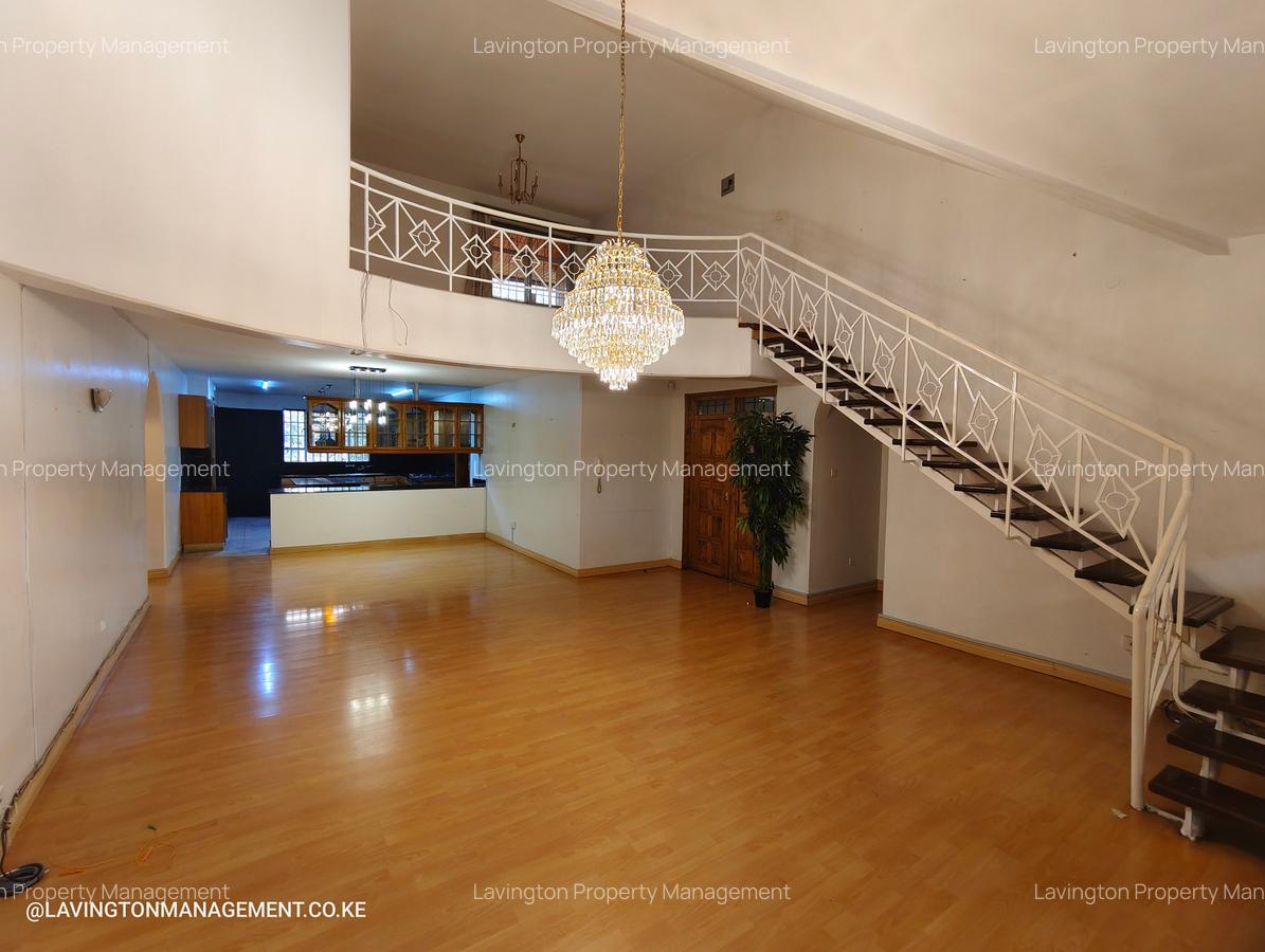 4 Bed Apartment with En Suite at Lavington Green - 6