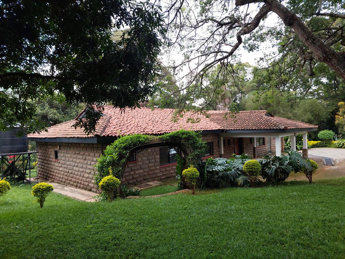 4 Bed House with En Suite at Mugumo Road - 3