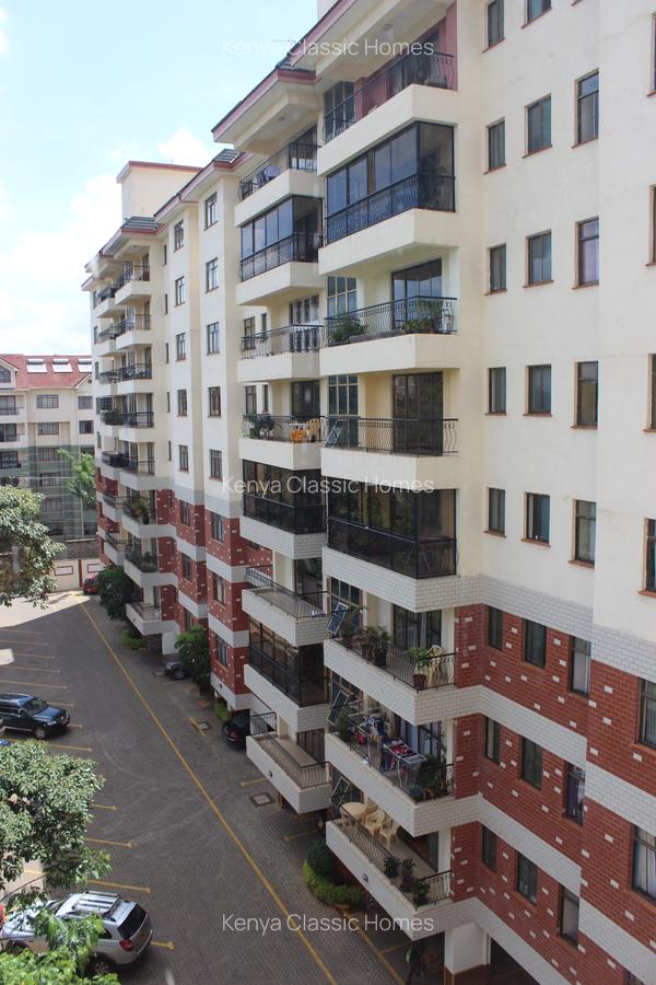 4 Bed Apartment with En Suite at Lavington - 16