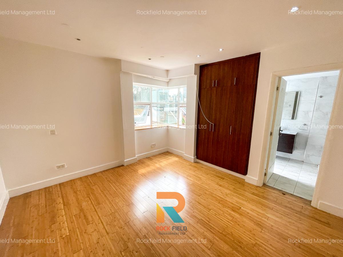 2 Bed Apartment with En Suite in Rhapta Road - 9