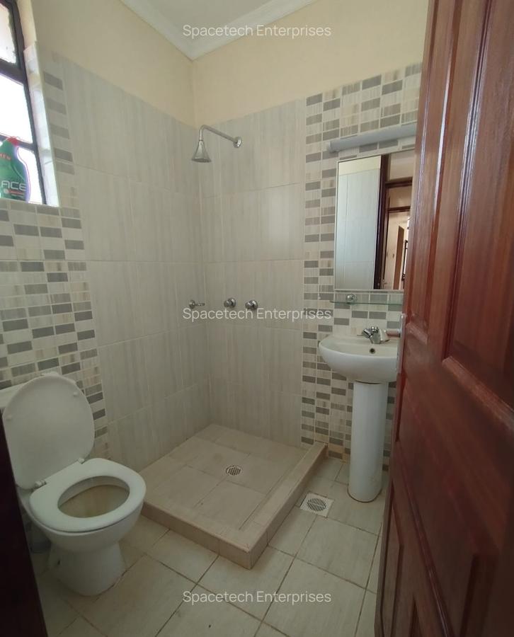 4 Bed Townhouse with Staff Quarters in Kiambu Road - 12