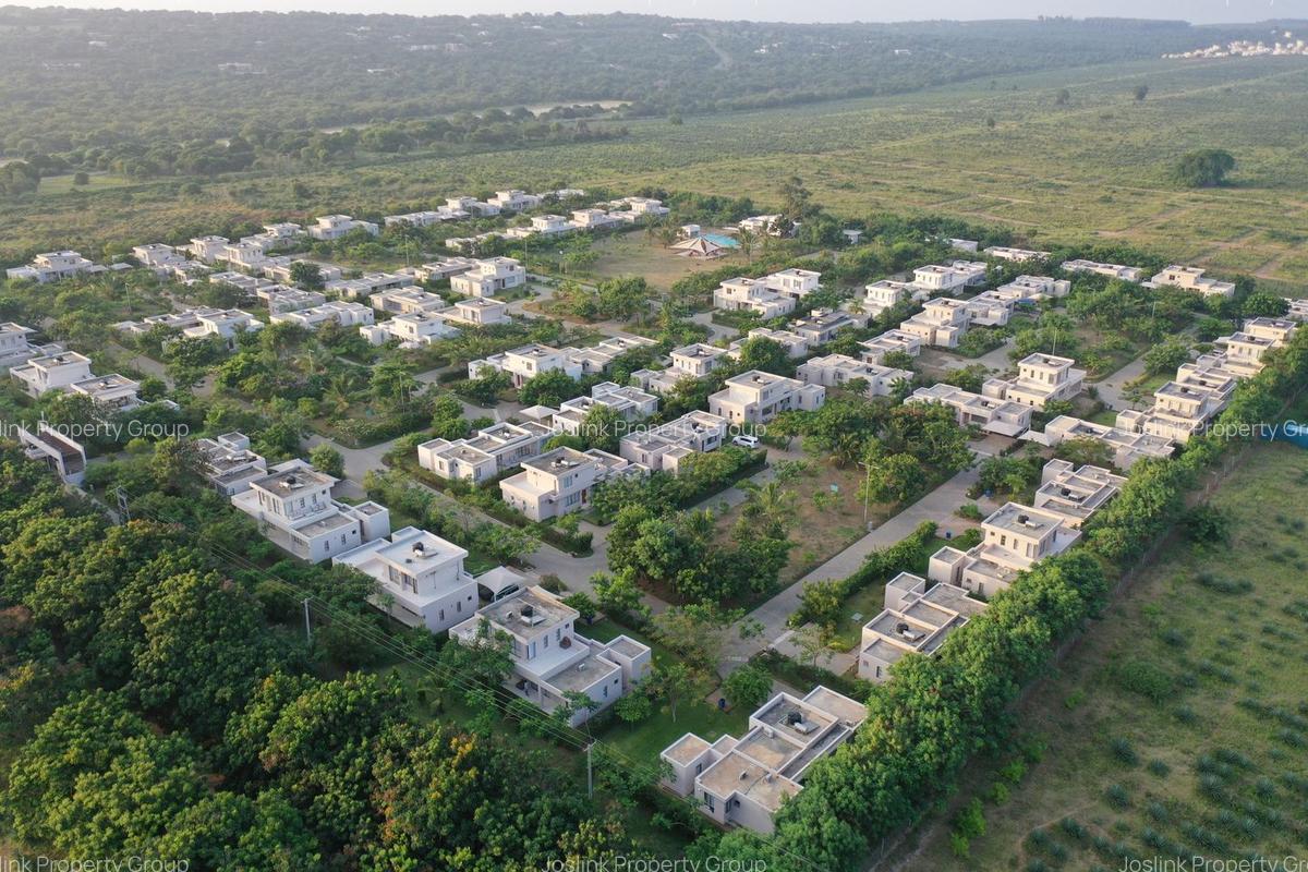 Commercial Land in Mombasa Road - 12