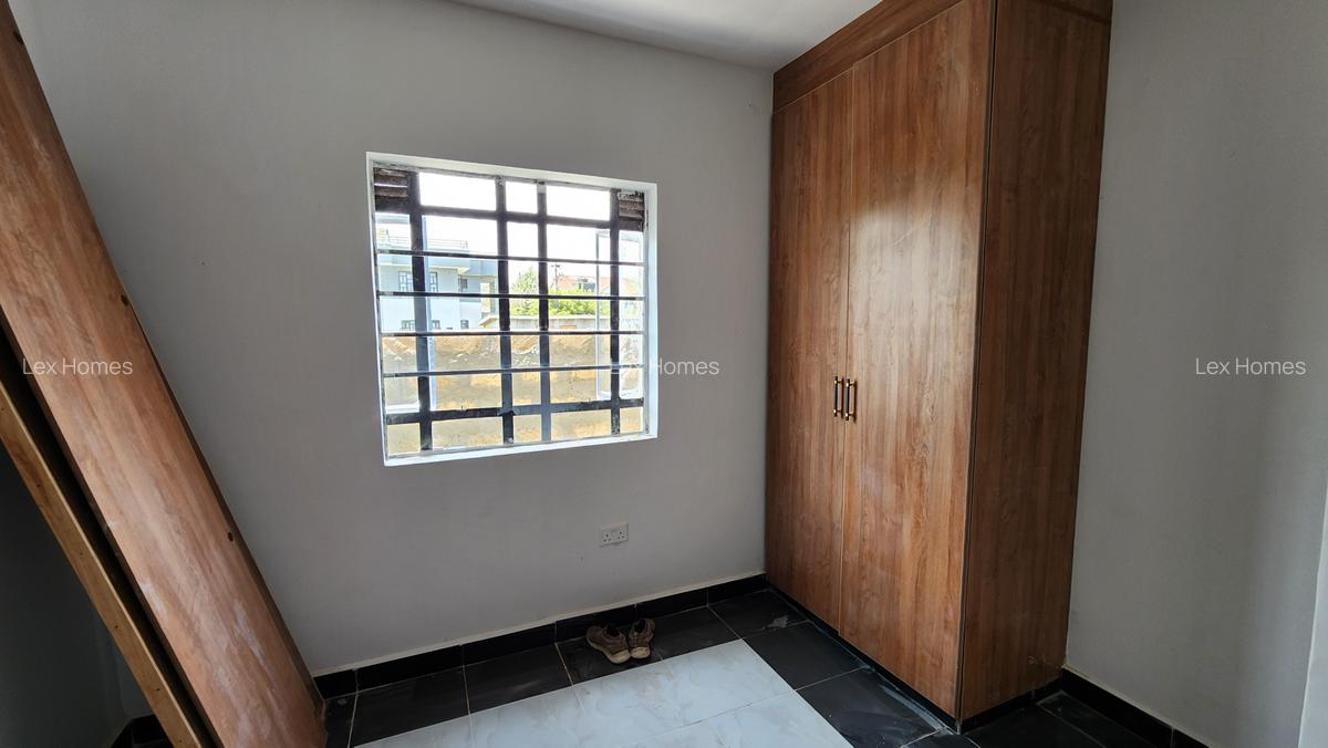 3 Bed House with En Suite at Rimpa Road - 14