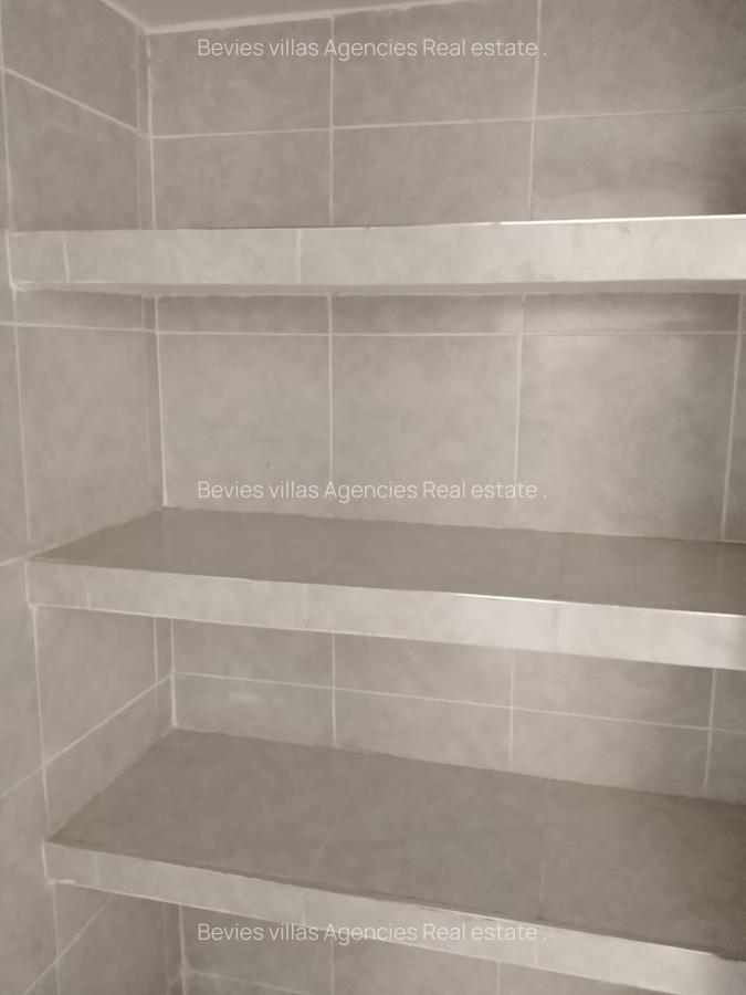 3 Bed Apartment with En Suite in General Mathenge - 4