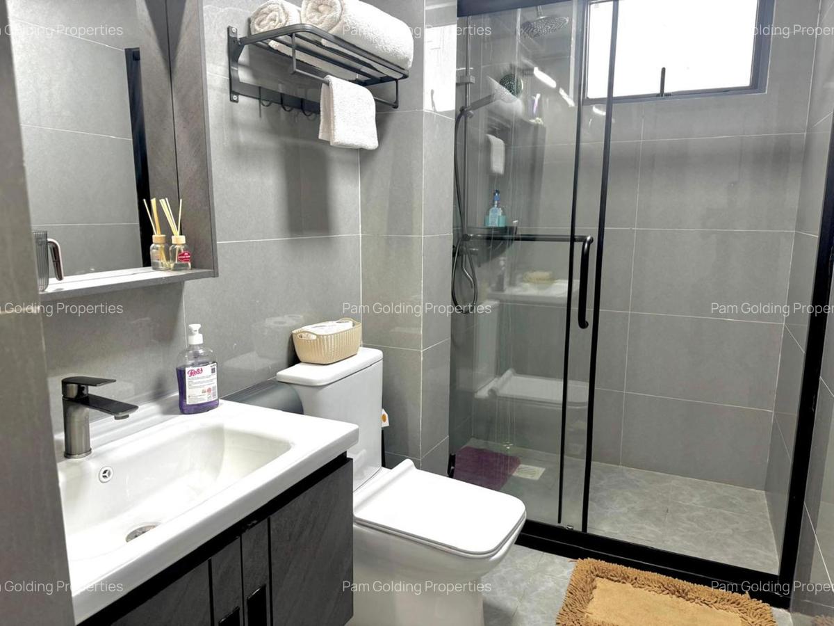 Furnished 2 Bed Apartment with En Suite in Riverside - 11