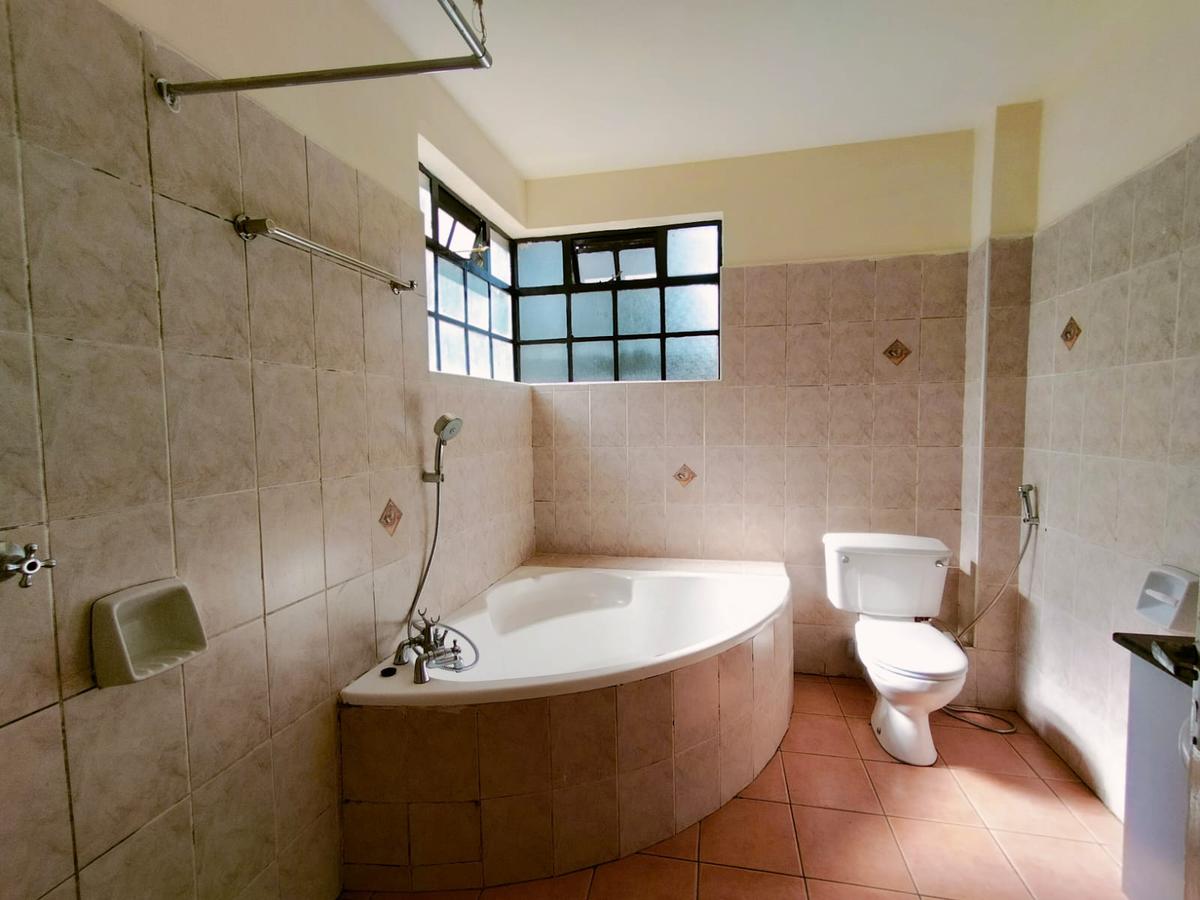 3 Bed Apartment with En Suite in Kileleshwa - 8