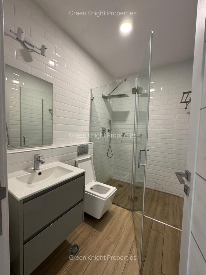 Serviced 2 Bed Apartment with En Suite in Lavington - 7