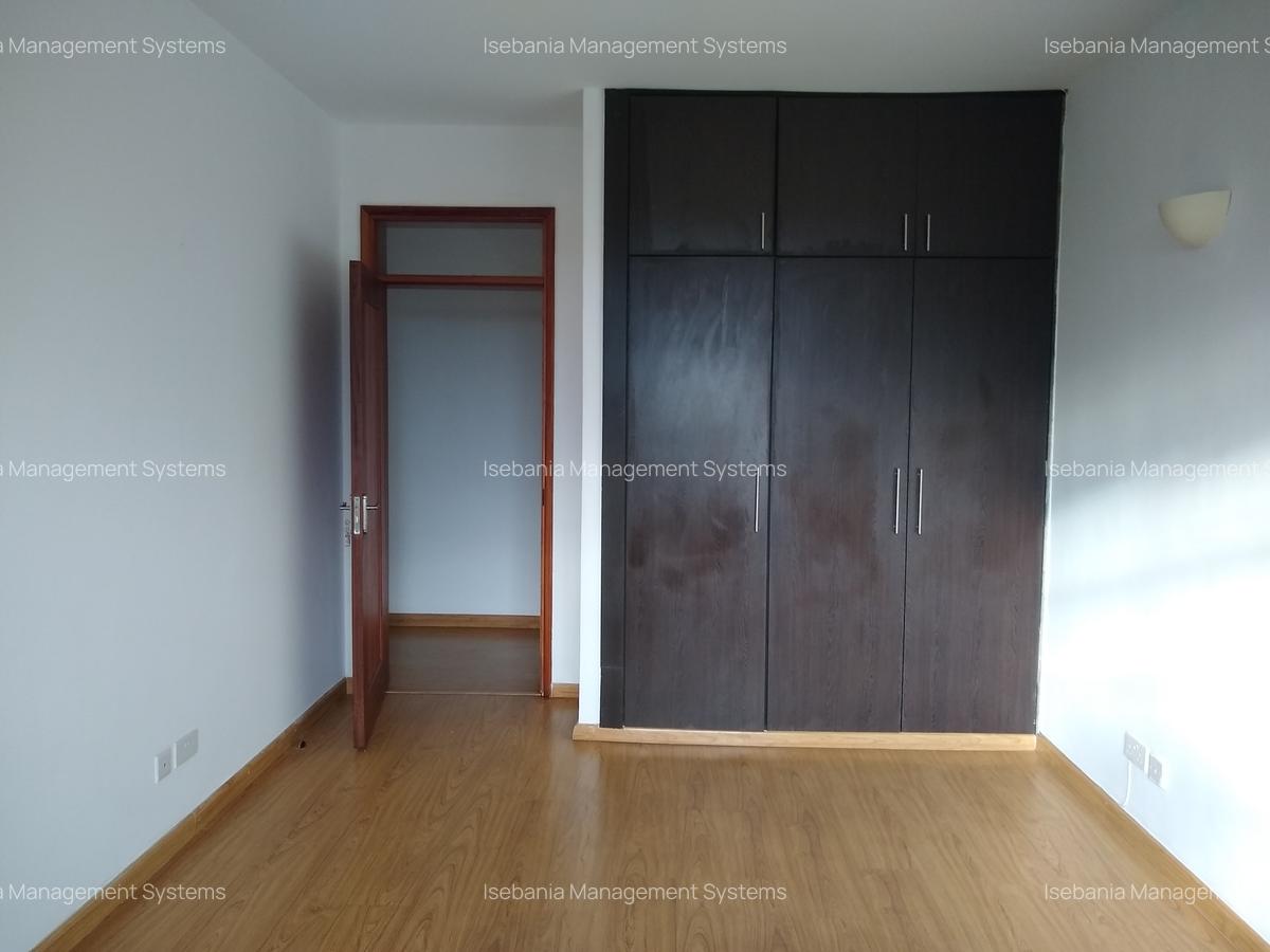 4 Bed House with En Suite at Runda Road - 12