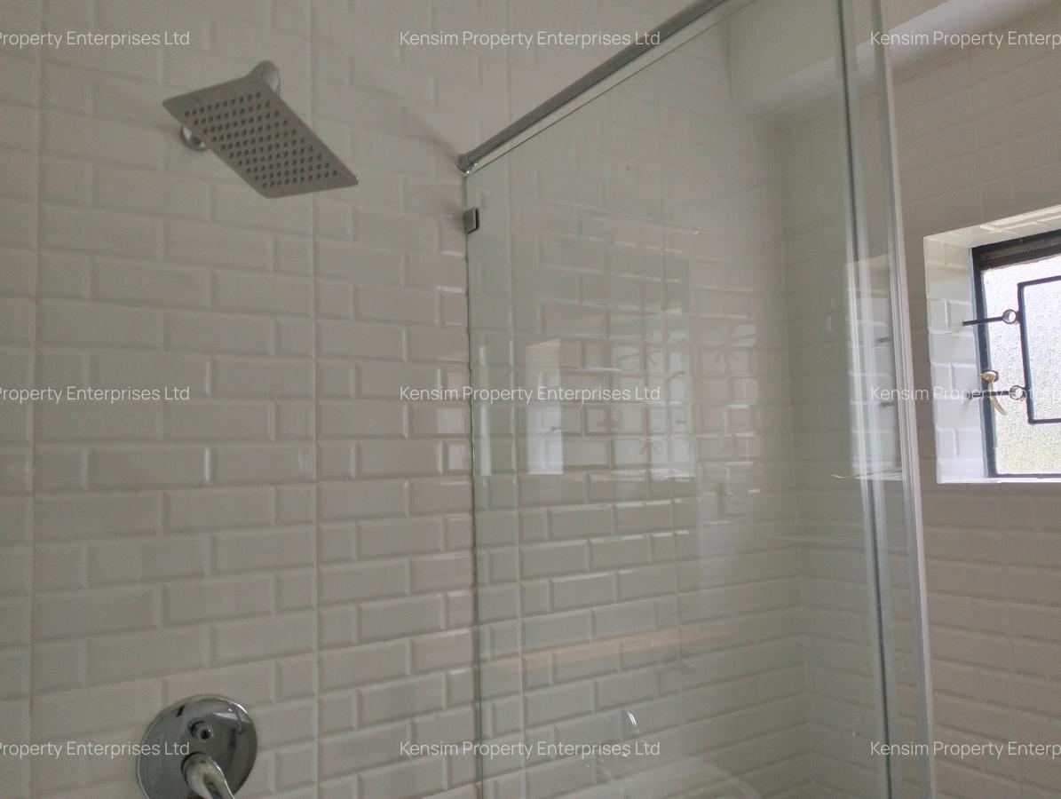 3 Bed Apartment with En Suite in Kilimani - 6