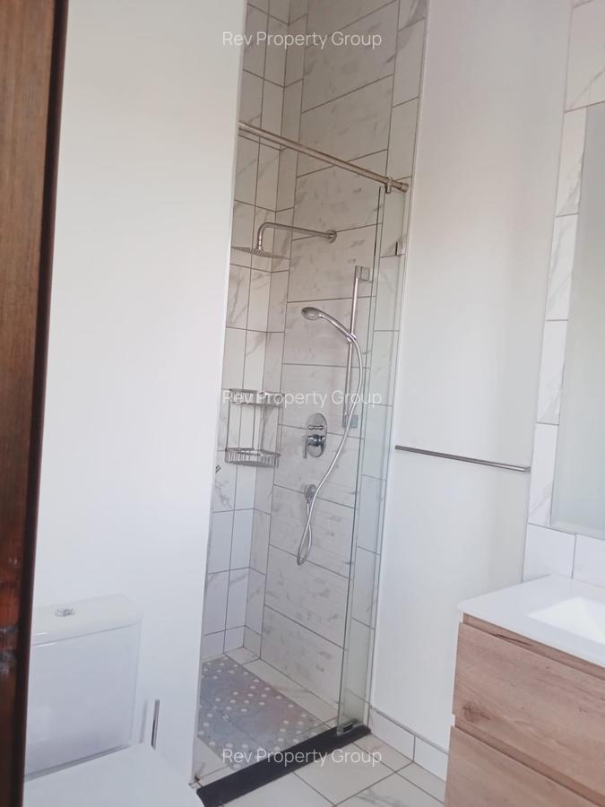 1 Bed Apartment with En Suite in Gigiri - 15