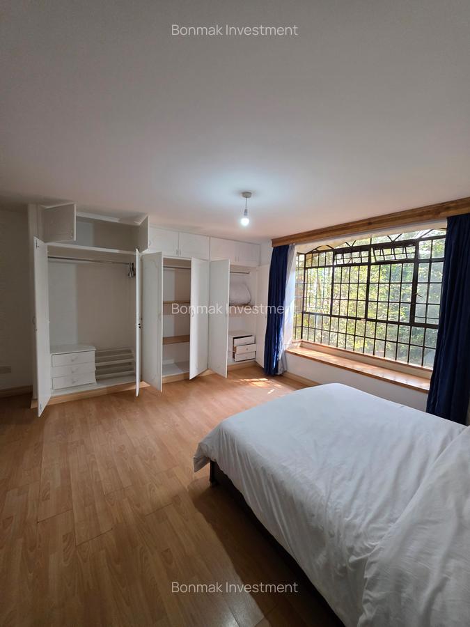 Furnished 3 Bed Apartment with En Suite at Brookside Drive - 10