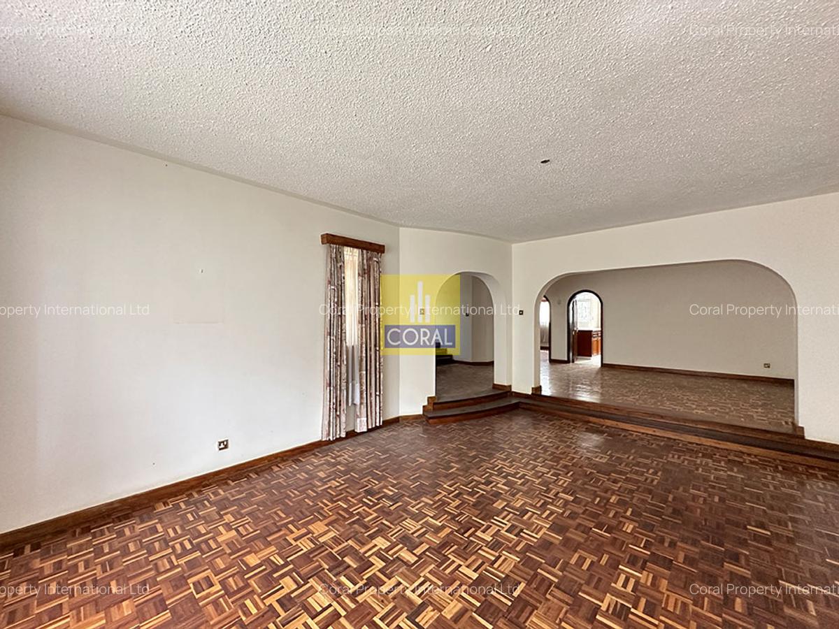 4 Bed Townhouse in Brookside - 2