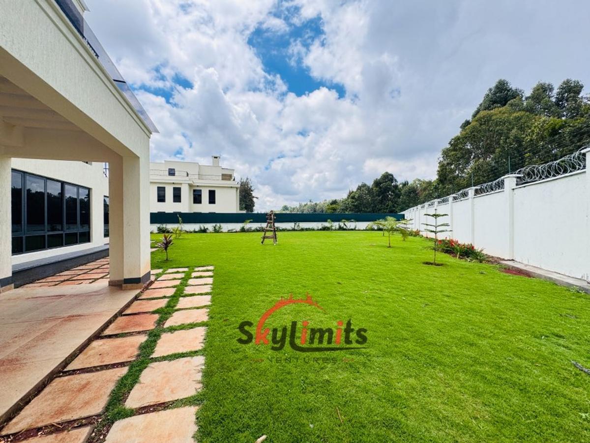 5 Bed Villa with En Suite at Loresho - 2