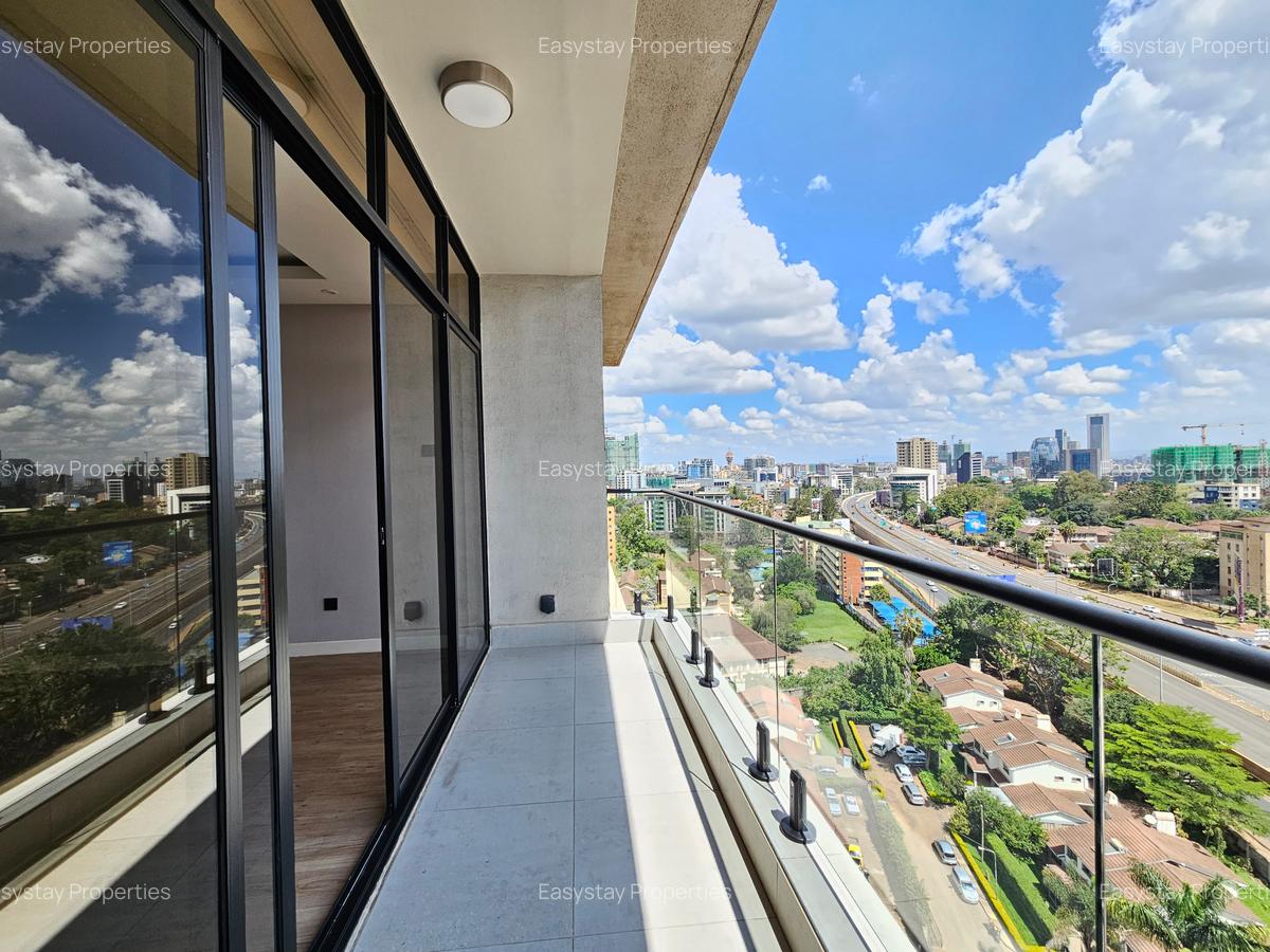 2 Bed Apartment with En Suite in Brookside - 2