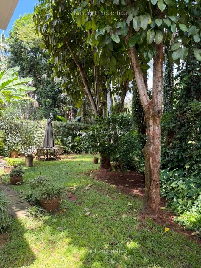 5 Bed Townhouse with En Suite in Riverside - 8