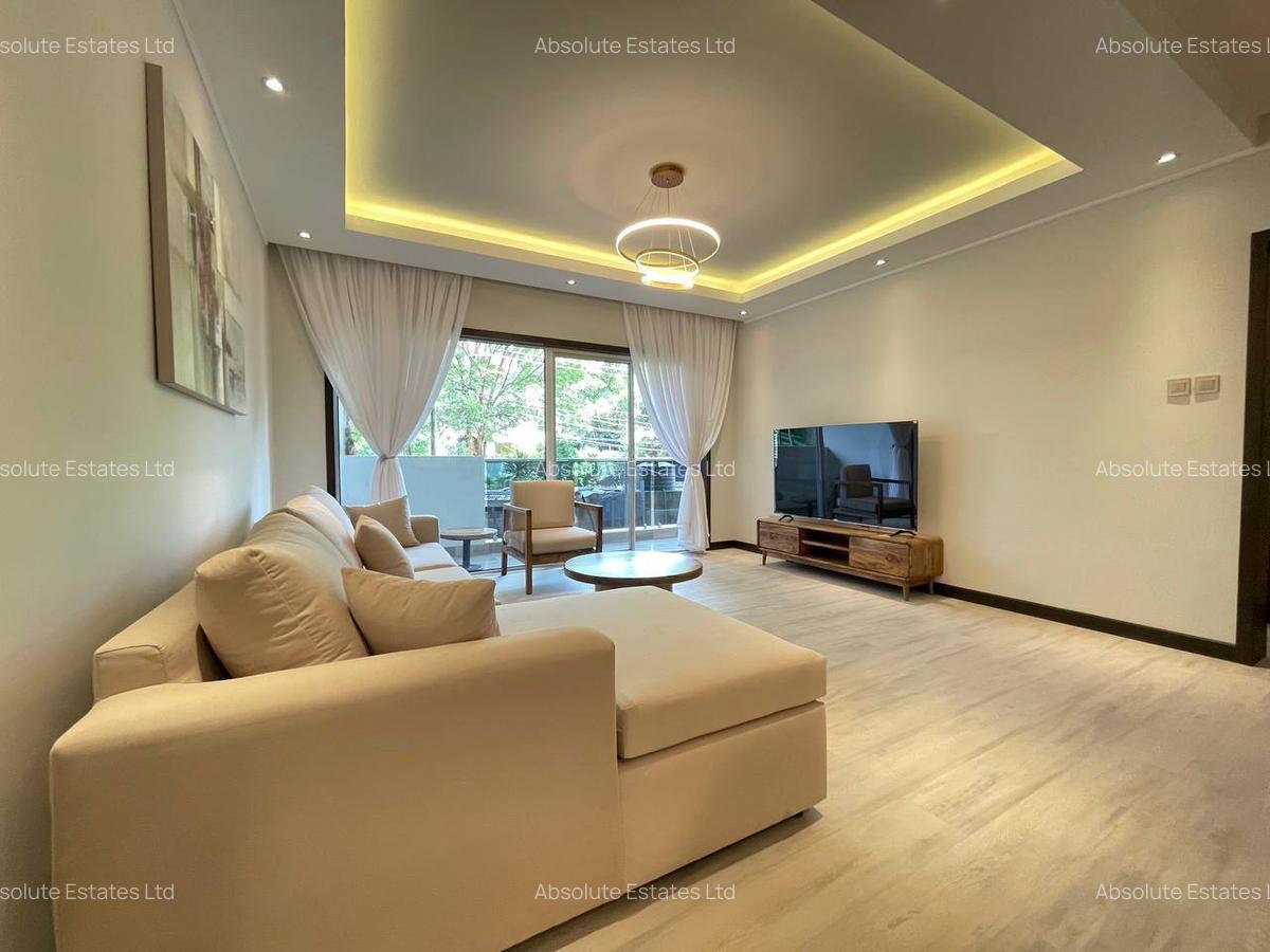 2 Bed Apartment with Gym in Riverside - 2