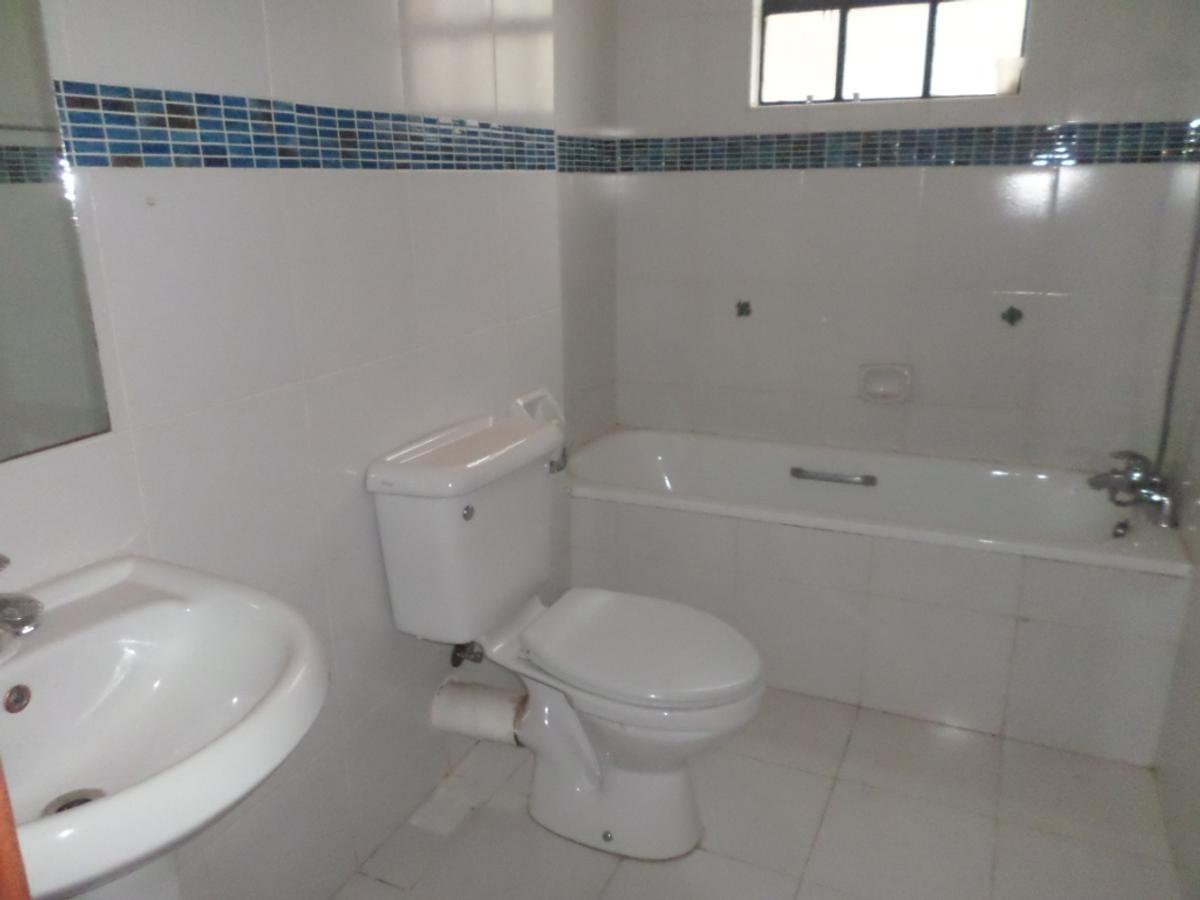 3 Bed Apartment with En Suite at Kileleshwa - 17