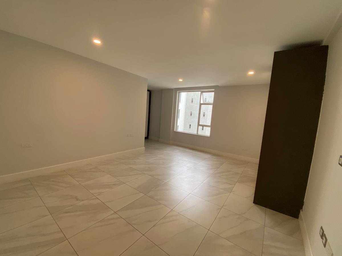 3 Bed Apartment with En Suite in Rhapta Road - 4