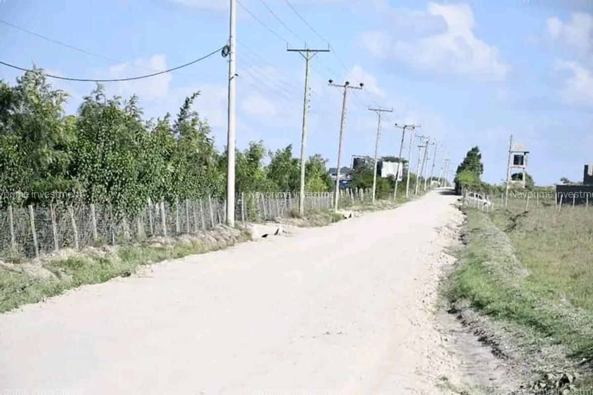Land at Kitengela Kisaju Mua View Plots For Sale Near Mua University - 2