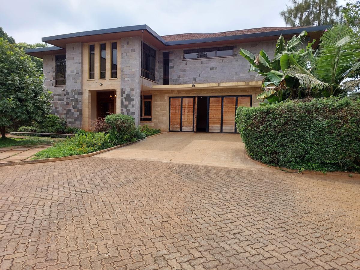 5 Bed House with En Suite at Runda Road - 3