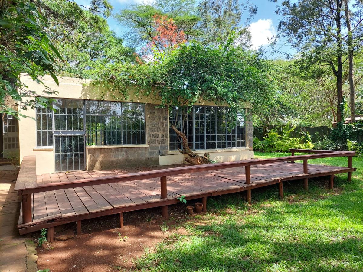 2 Bed House with Garden at Karen - 18