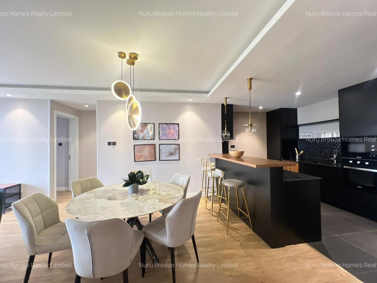 3 Bed Apartment with En Suite in Brookside - 3