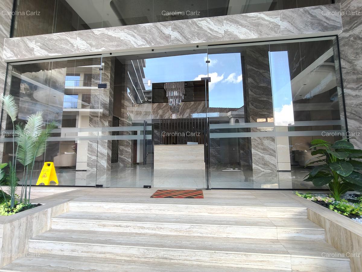 2 Bed Apartment with En Suite at Br - 19