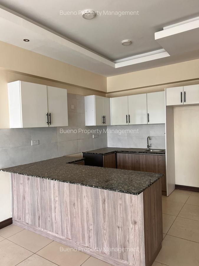 Serviced 1 Bed Apartment with Gym in Kilimani - 3