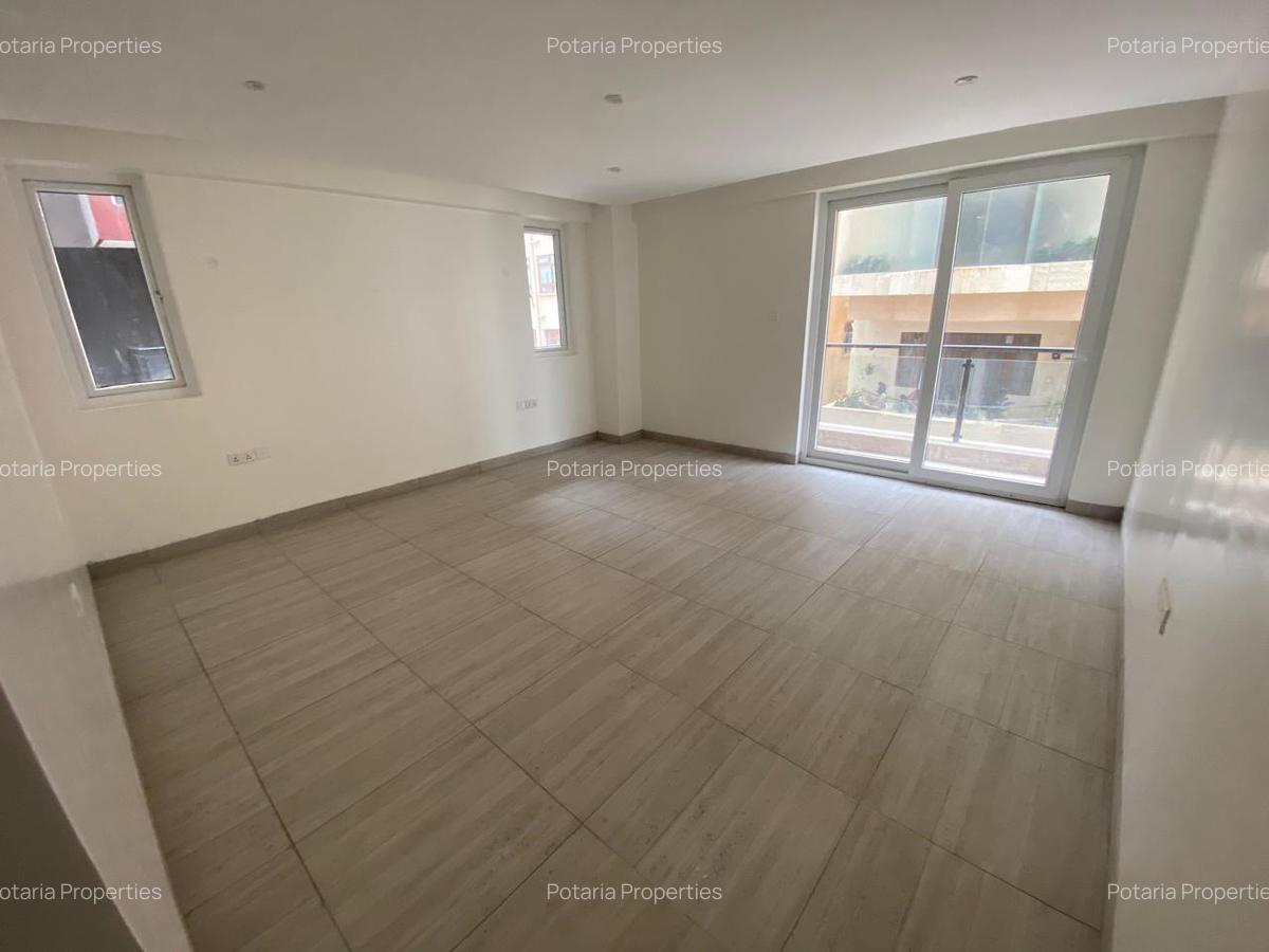 4 Bed Apartment with En Suite in Westlands Area - 3