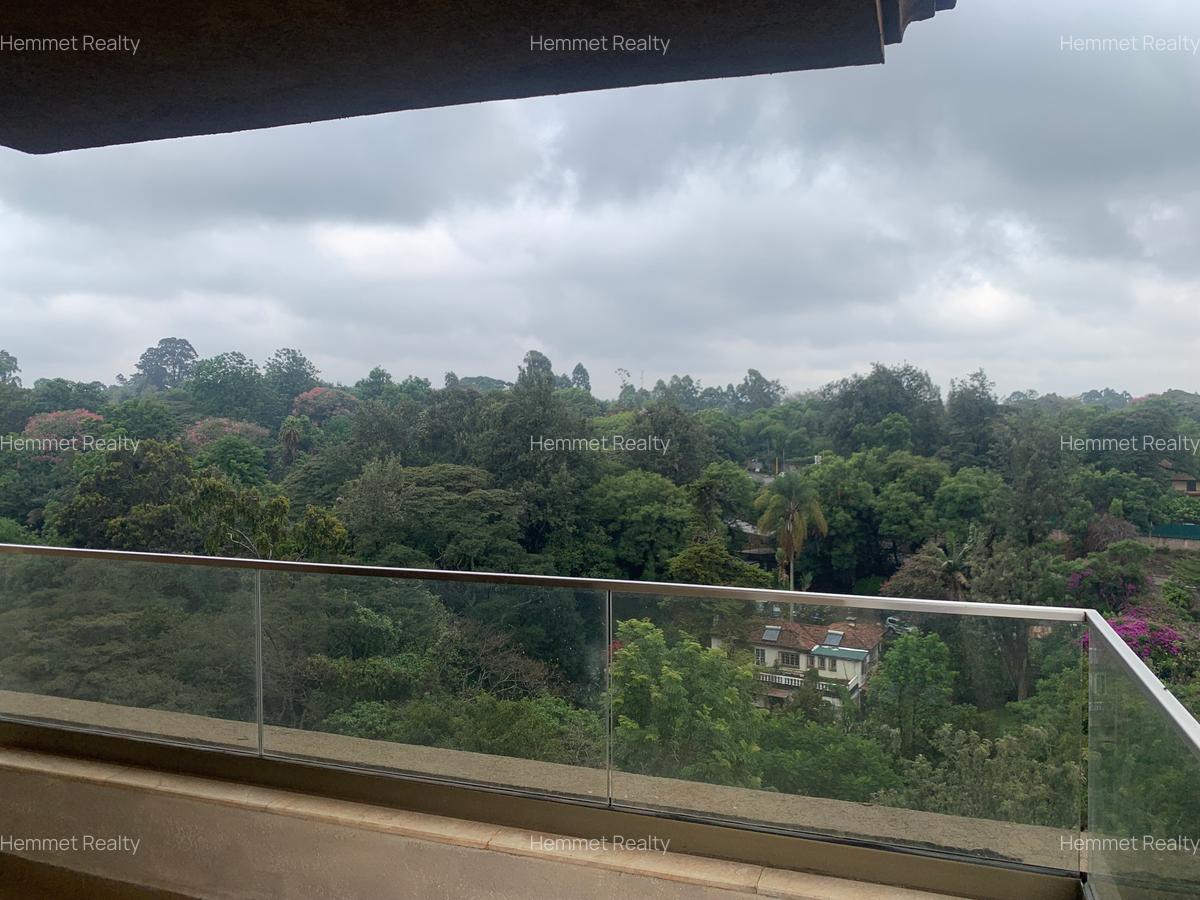 3 Bed Apartment with En Suite in Muthaiga - 12