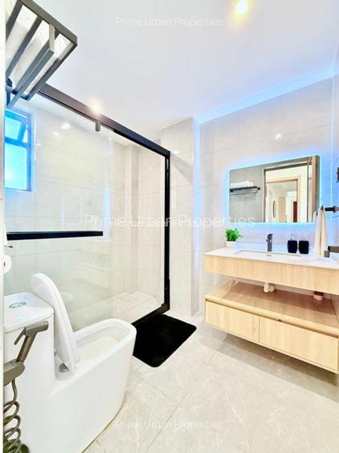 Serviced 2 Bed Apartment with En Suite in Riverside - 3