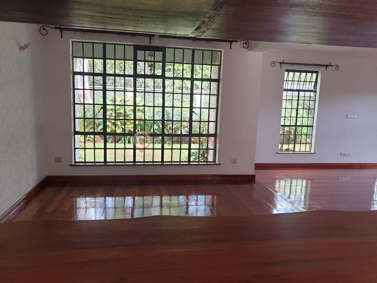 4 Bed Townhouse with En Suite at Peponi Rd - 11