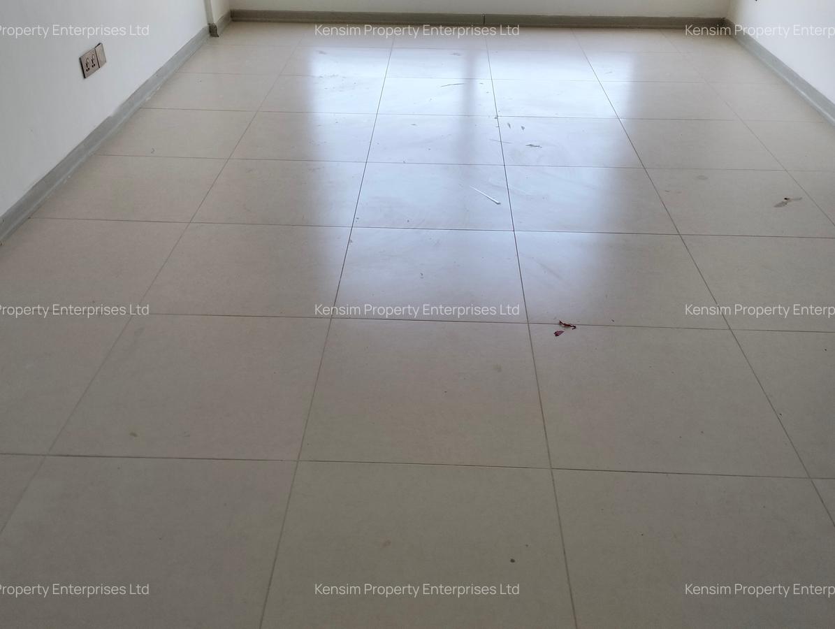 3 Bed Apartment with En Suite in Westlands Area - 3