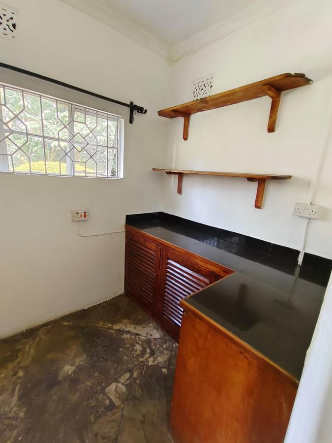 4 Bed House with En Suite in Kilimani - 17