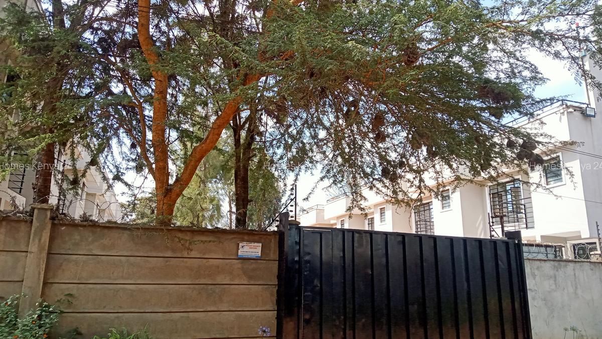 5 Bed Townhouse in Gikambura - 1