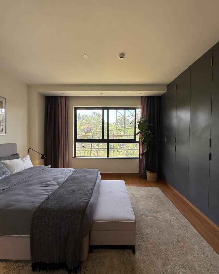3 Bed Apartment with En Suite in Riverside - 7