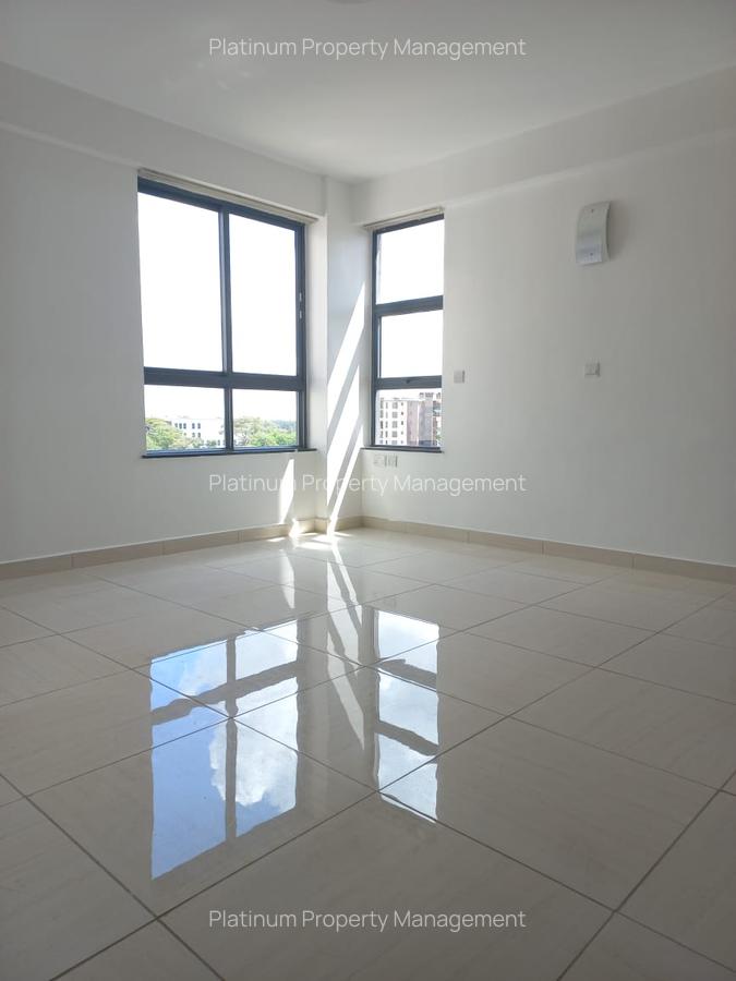4 Bed Apartment with En Suite at Westlands Rd - 10