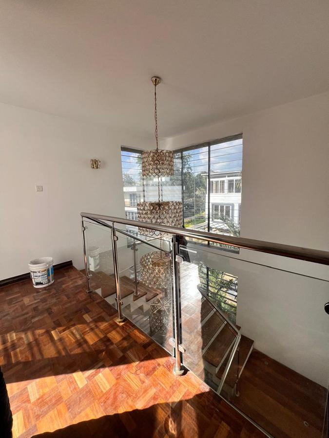 5 Bed Townhouse with En Suite in Lavington - 5