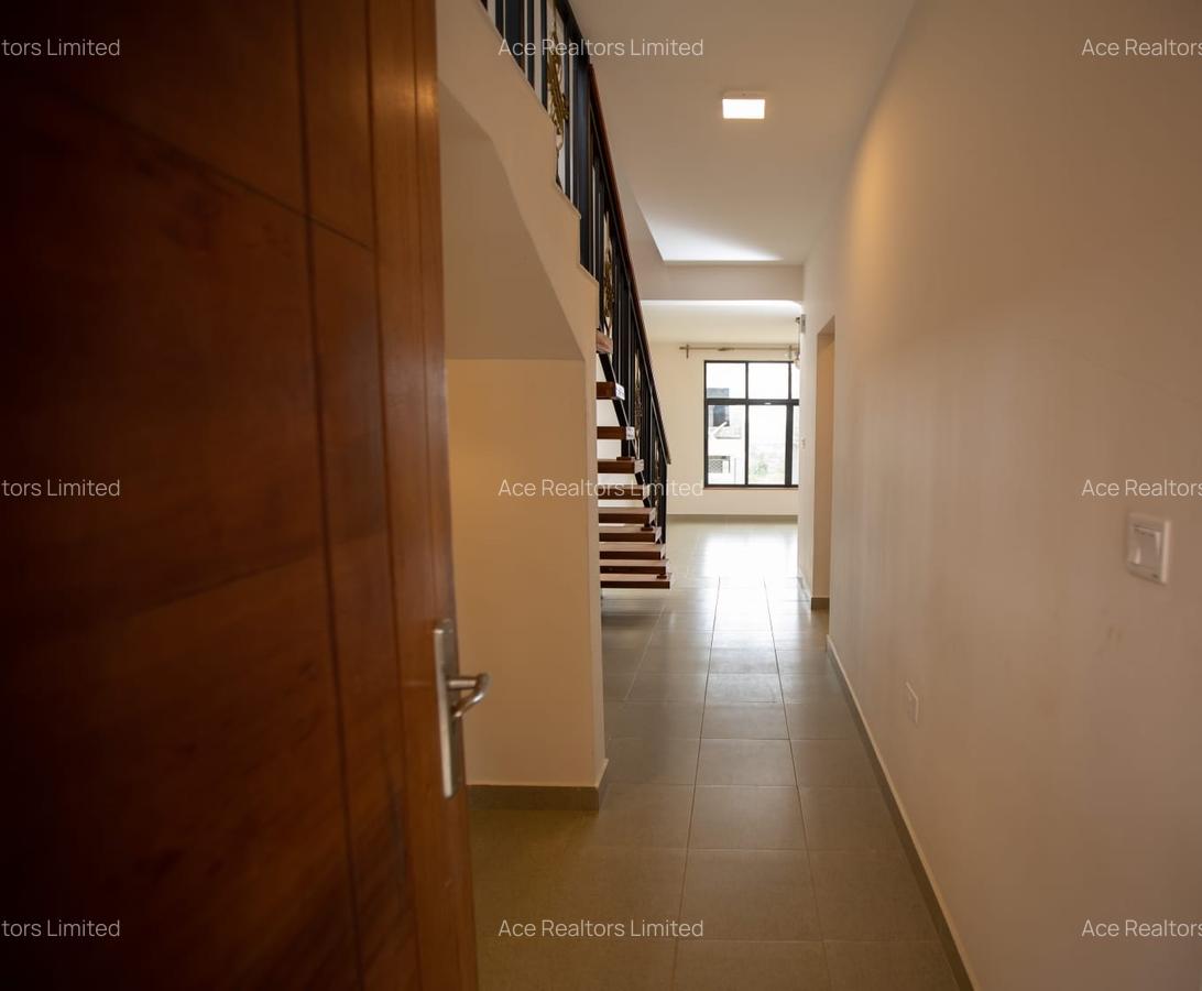 4 Bed Villa with En Suite at Mlolongo Mombasa Road - 8