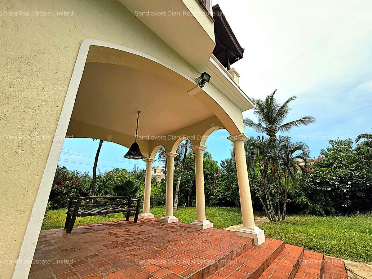 4 Bed Villa with En Suite in Diani - 4