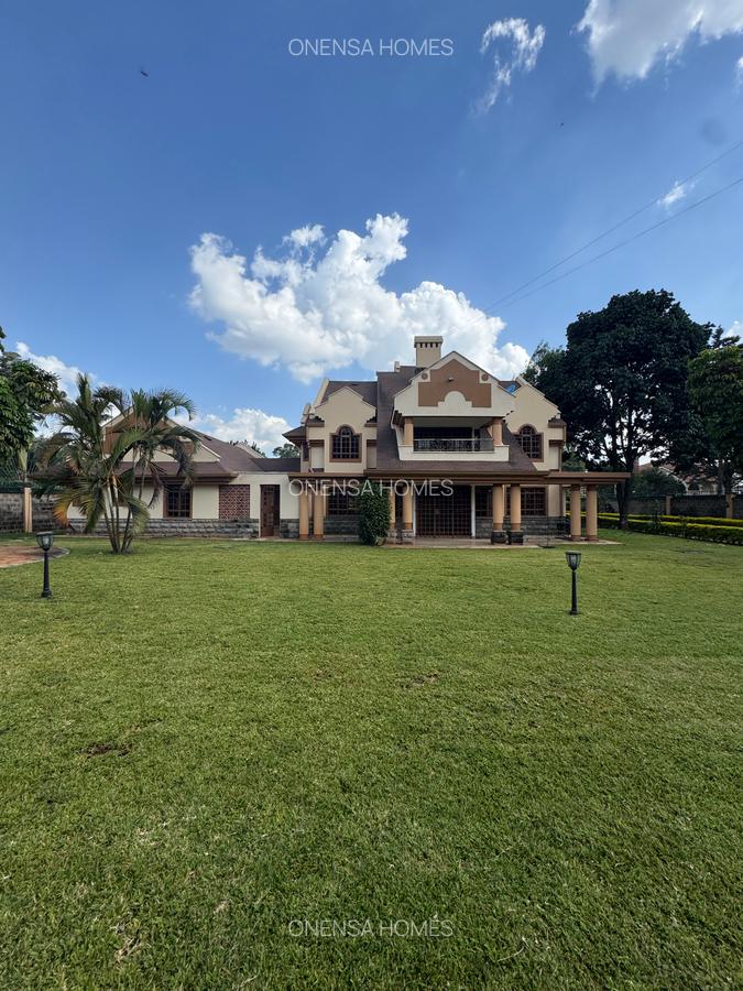 5 Bed House with En Suite in Runda - 2