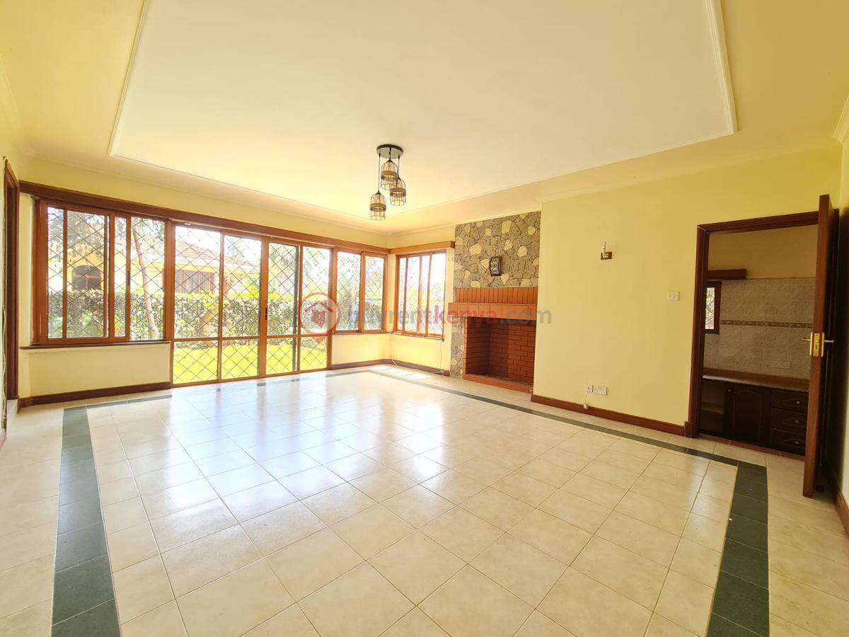 6 Bed Townhouse with En Suite at Grevillea Groove - 18