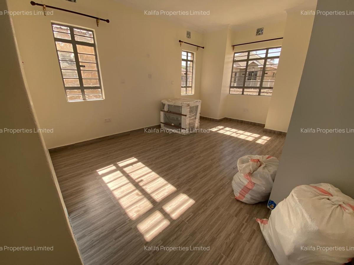 3 Bed House with En Suite in Kitengela - 5